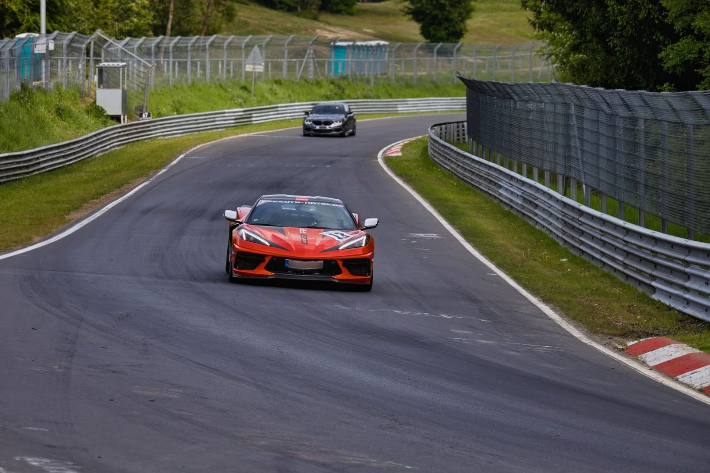 Dynamic Car Racing Scene on a Famous — Free Online Jigsaw Puzzle | Jigsaw Planet