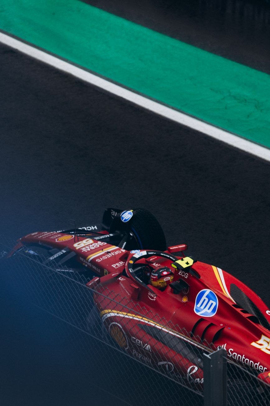 Exciting Action Shot of a Ferrari F1 jigsaw puzzle