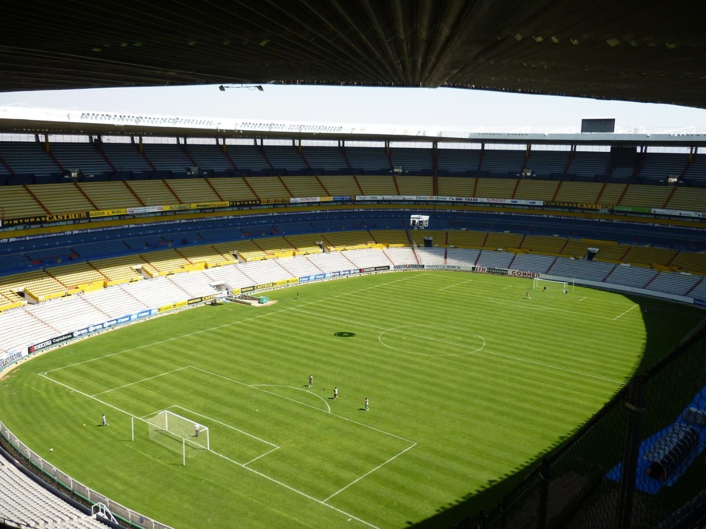 Spacious Soccer Stadium with Green Field in jigsaw puzzle