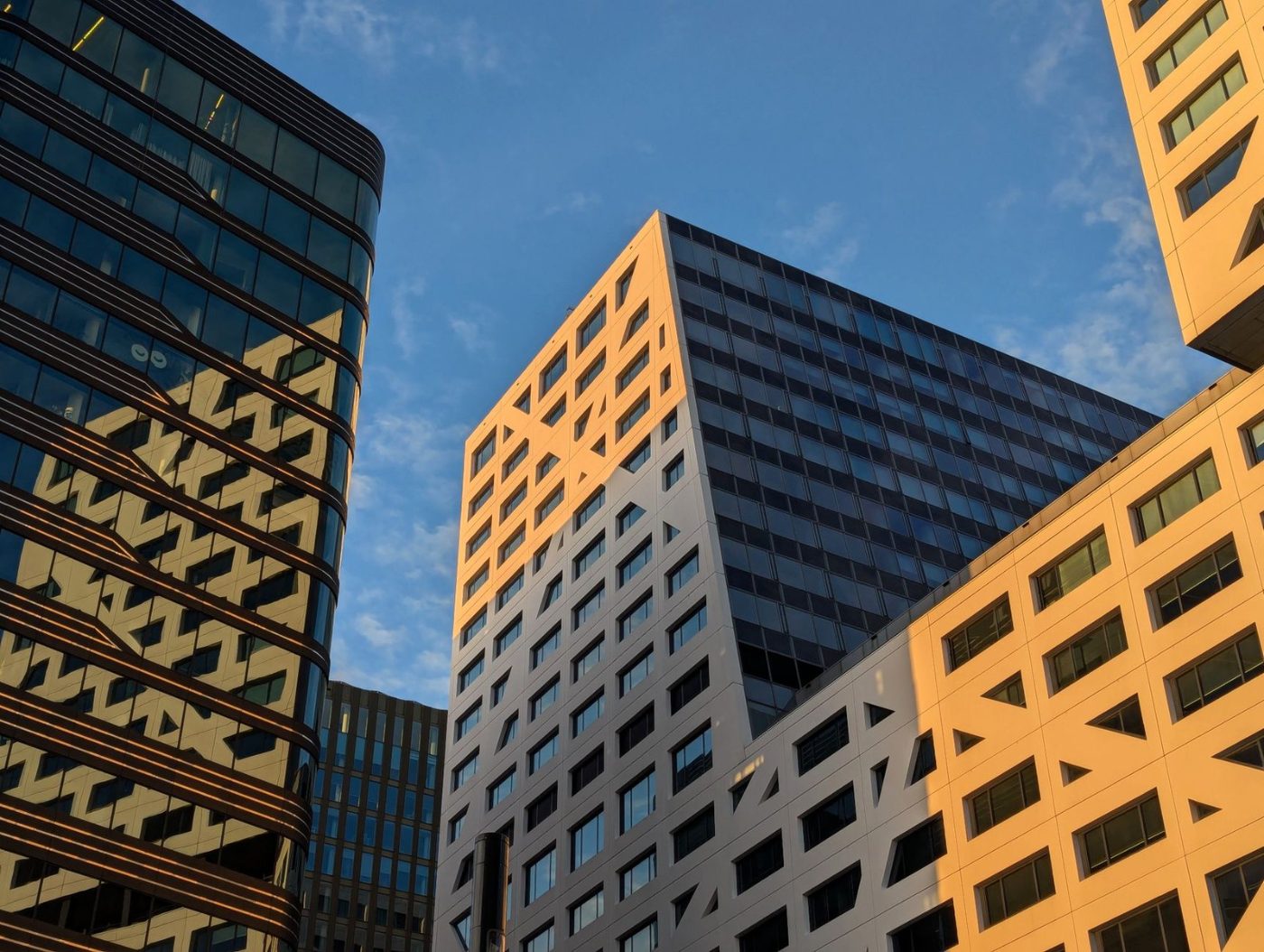 Explore Utrecht S Modern Skyline Against a — Free Online Jigsaw Puzzle | Jigsaw Planet
